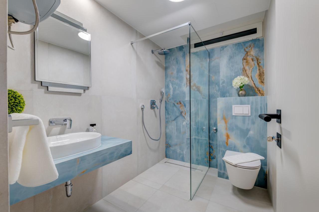 Beachfront Apartment Spalato Esterno foto
